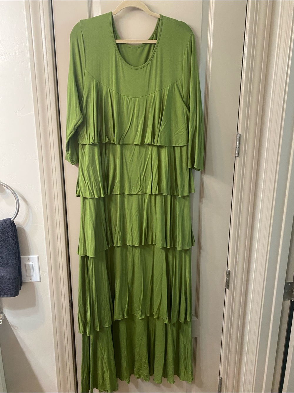 Women's Tiered Maxi Dress in Light Green
